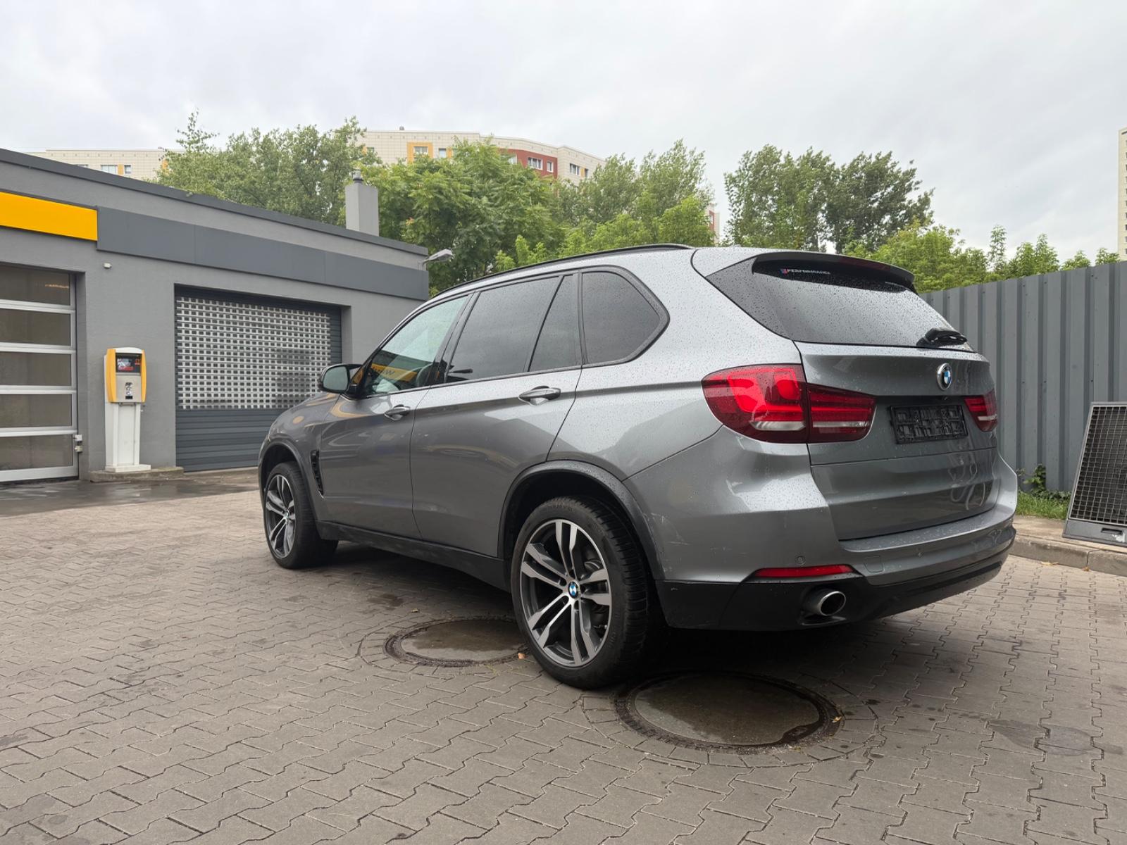 BMW X5 xDrive30d -