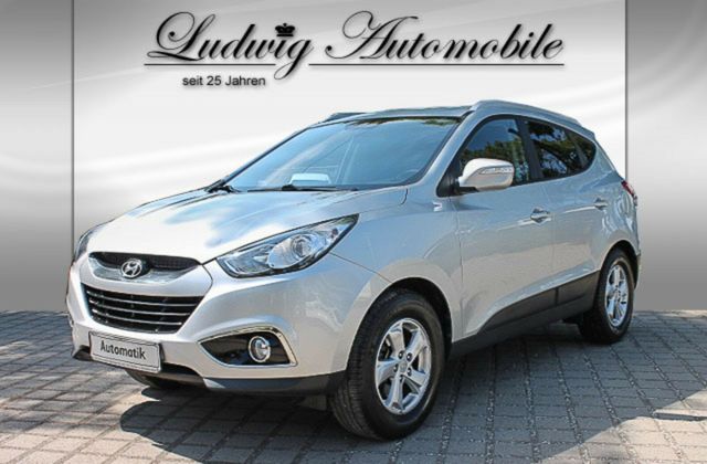 Hyundai ix35 2.0 2WD Automatik Style/Klimaa./PDC/Sitzhzg