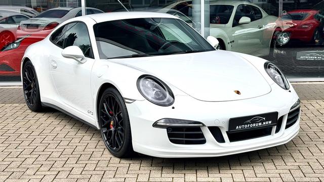 Porsche 991.1 3.8 Carrera GTS Coupé / 1. Hand / 52.544km
