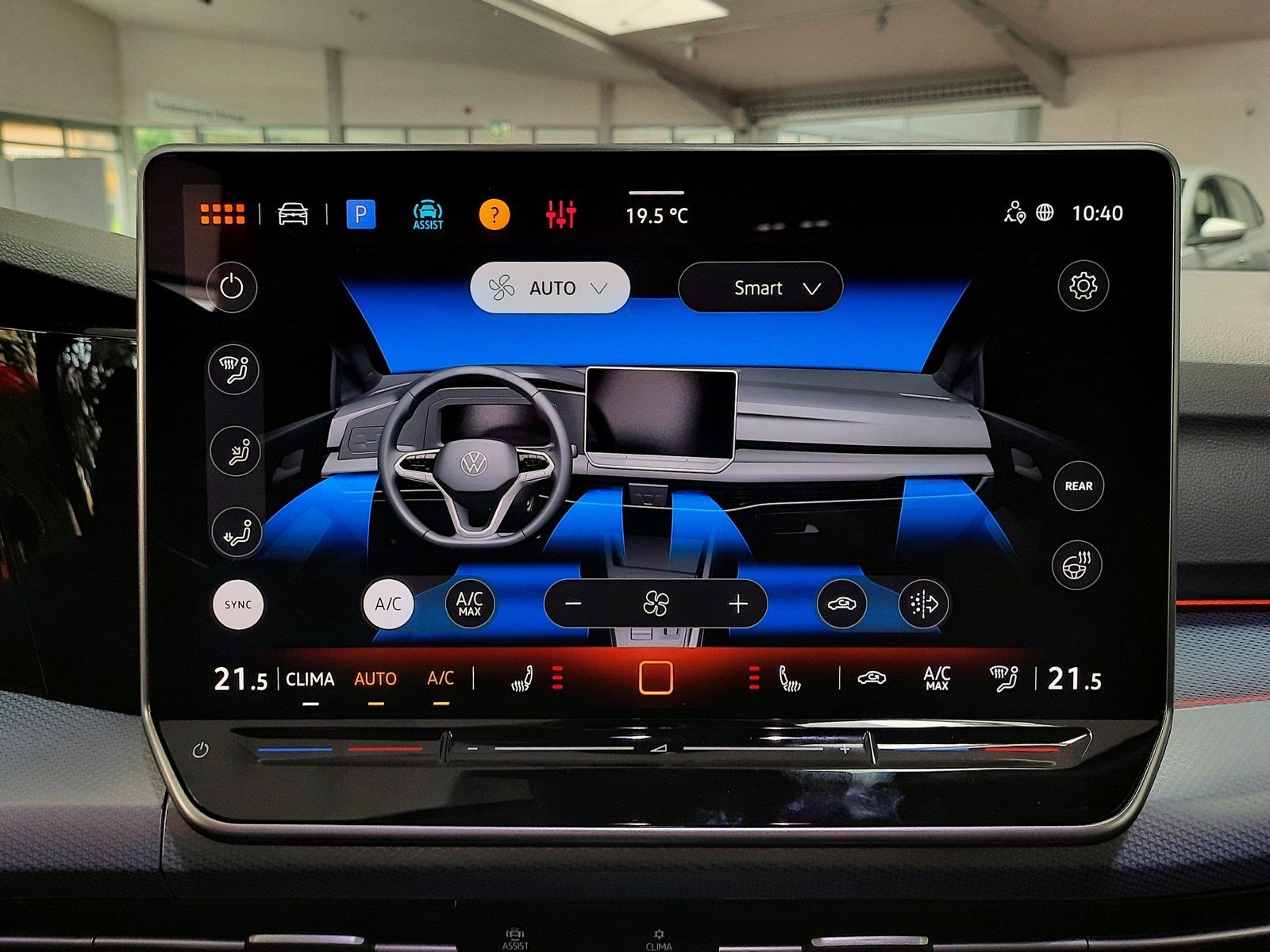 Fahrzeugabbildung Volkswagen Golf TSI Goal DSG *AHK*Cam*LED*App-Conn*Sitzhzg*