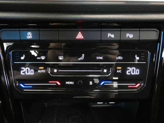 T-Roc 2.0 TSI R-Line 4Motion DSG AHK STHZ KAMERA