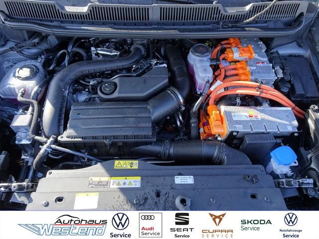 Fahrzeugabbildung Volkswagen Caddy Maxi Style 1.5 TSI eHybrid DSG 7-Sitze LED