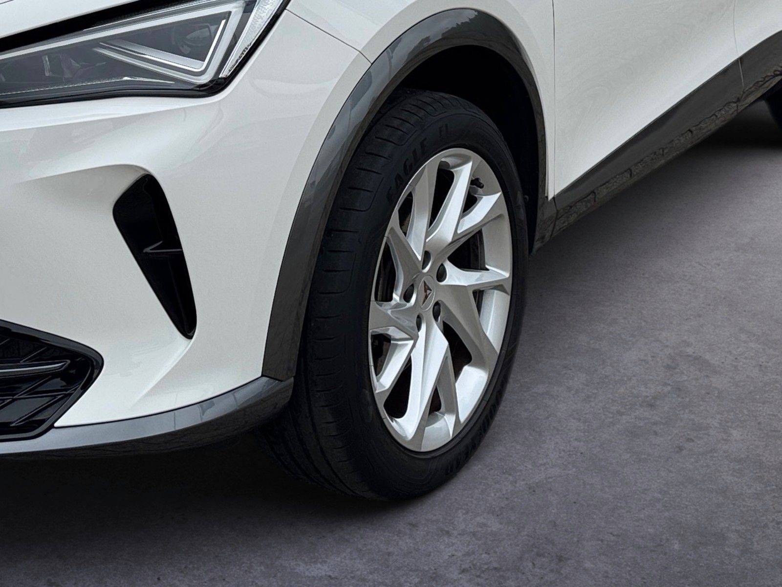 Fahrzeugabbildung CUPRA Formentor 1.5 TSI