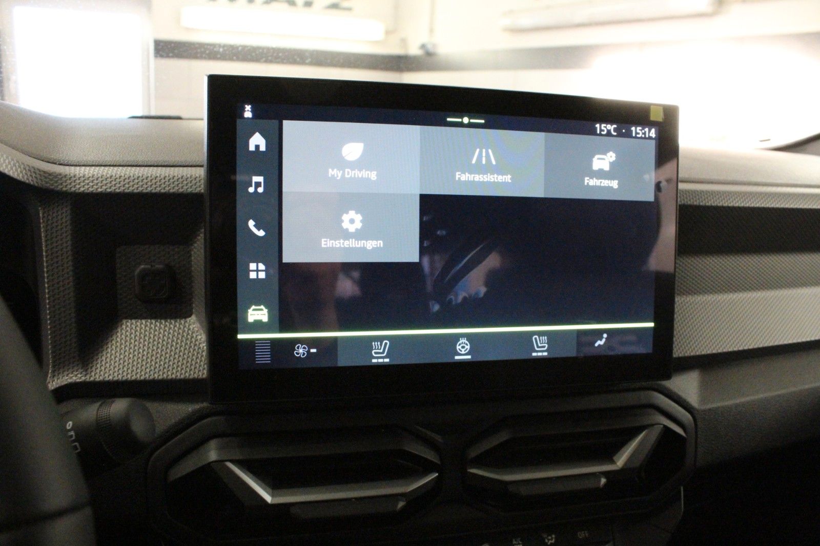 Fahrzeugabbildung Dacia Duster mild hybrid 140 Expression*Winterp.*MY 26