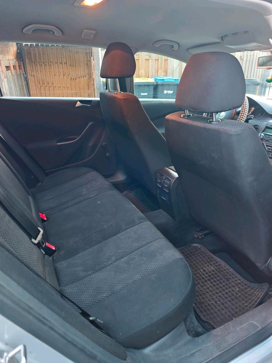 Volkswagen Passat 2010 — photo 10