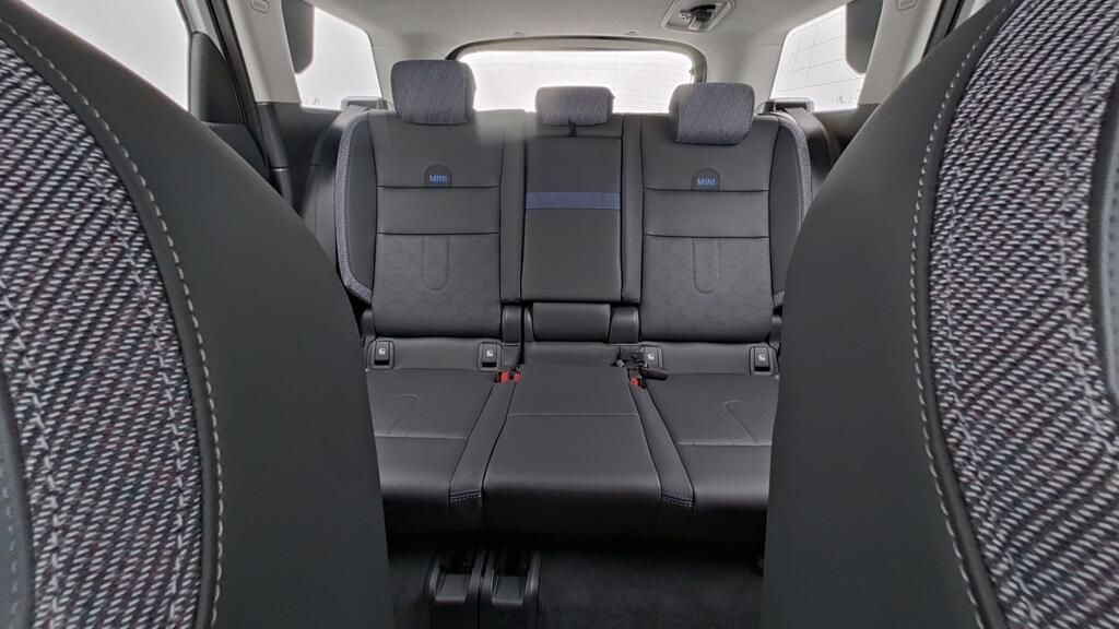 MINI One Countryman - Bild 14