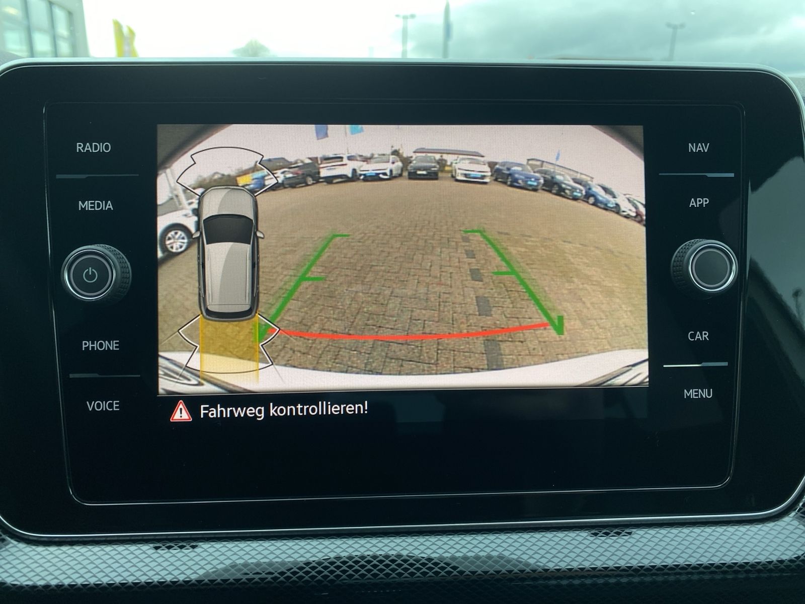 Volkswagen T-Cross - Bild 14