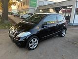 Mercedes-Benz A -Klasse A 150 Avantgarde - Mercedes-Benz A 150: Avantgarde