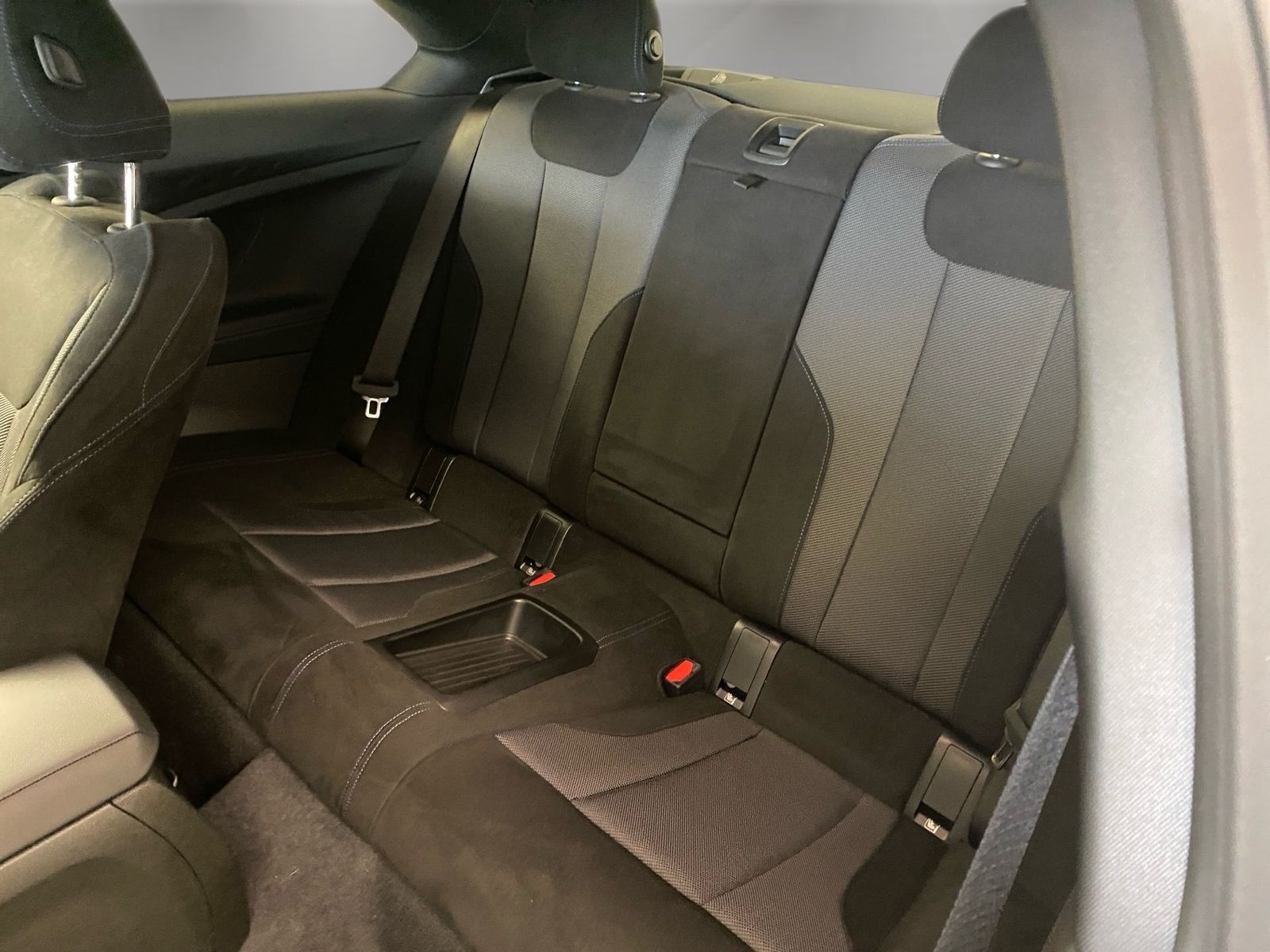 BMW 220 - Bild 13