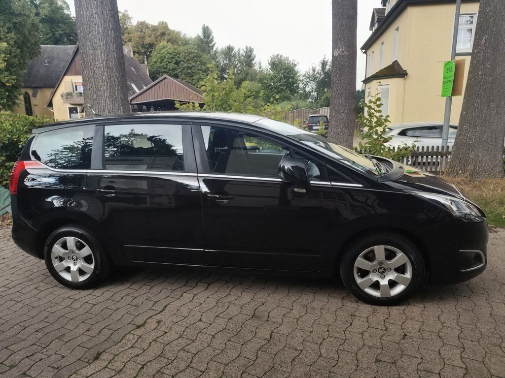 Image of Peugeot 5008