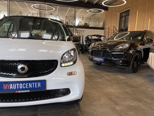 Smart ForTwo coupe 52kW *19%MwSt*MFL*NAVI*SHZ*