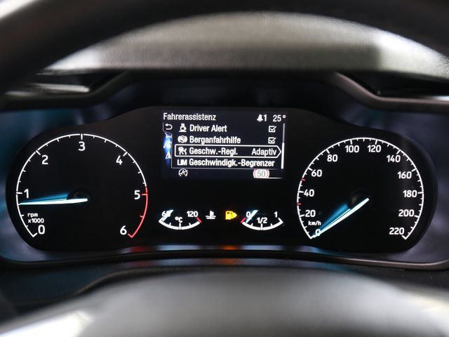Ford Tourneo Connect 1.5 PANO XENON NAV KAM ACC 1HAND