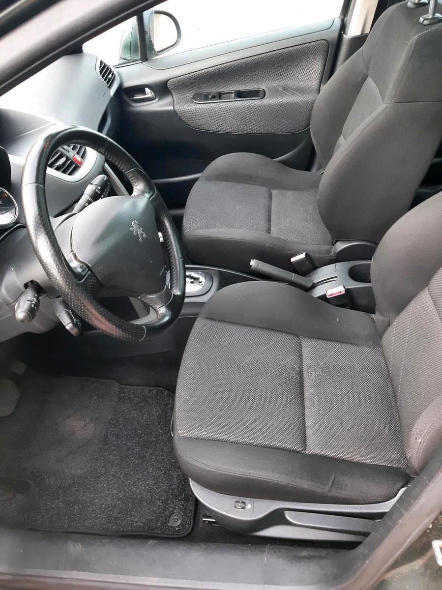 Peugeot 207 2009 — photo 9