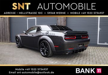 Dodge Challenger - 8