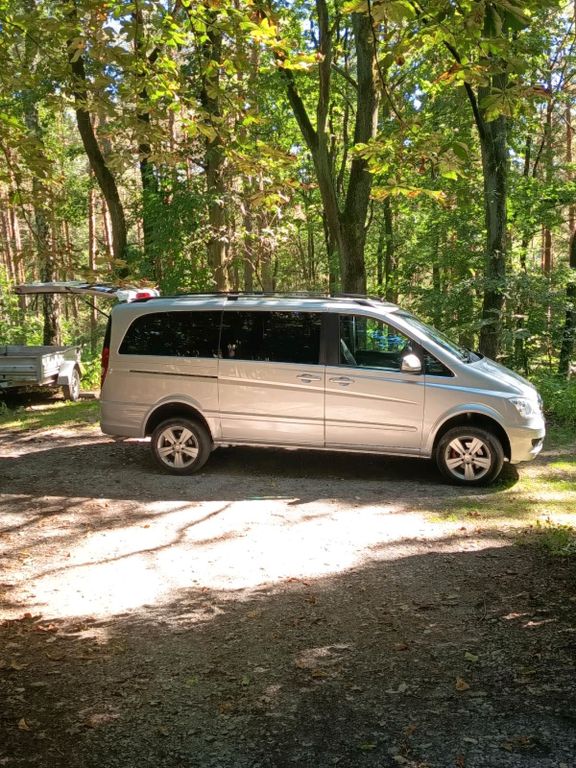 Image of Mercedes-Benz Viano