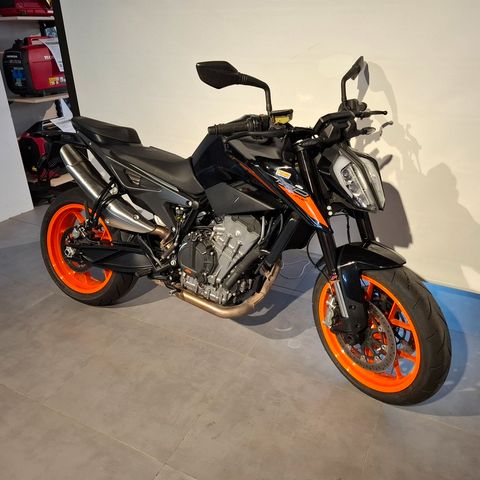 KTM 790 DUKE 1. HAND + TECH PACK