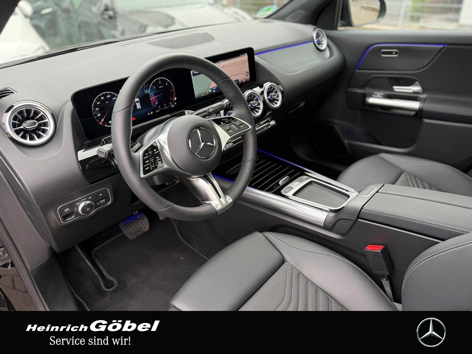 Fahrzeugabbildung Mercedes-Benz GLA 220 d 4M PROGRESSIVE*PANO*AHK*FAP*360°KAMERA