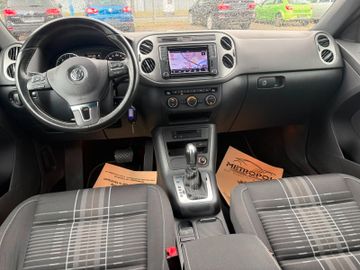 Volkswagen Tiguan - 9