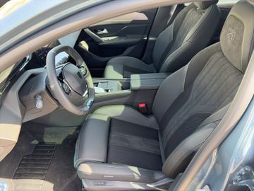 Peugeot 308 SW GT HYBRID 145 e-DSC6