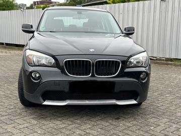 2009 BMW X1 照片 2