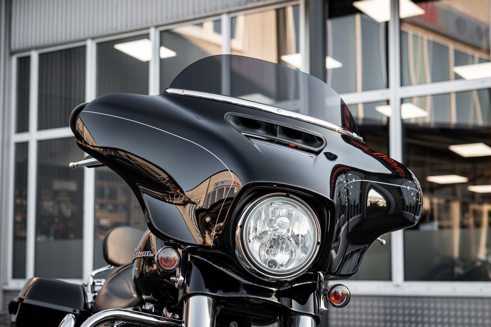 Fahrzeugabbildung Harley-Davidson Harley-Davidson STREET GLIDE SPECIAL FLHXS