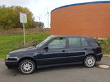 Volkswagen VW Golf 3 III 1.8 75PS Schwarz LC9Z 5 Türe... - Volkswagen Golf: 75ps