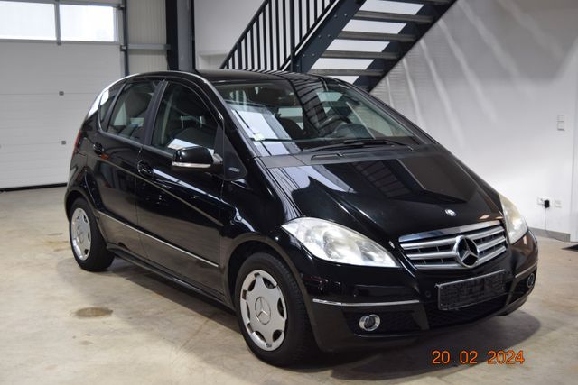 Mercedes-Benz A 160 Avantgarde/AHK/PDC/SHZ/Euro5/Leder