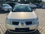 Renault Megane II Coupe / Cabrio Dynamique Luxe Kein Tüv - Renault Megane mit Benzin-Antrieb: Beige, Leder