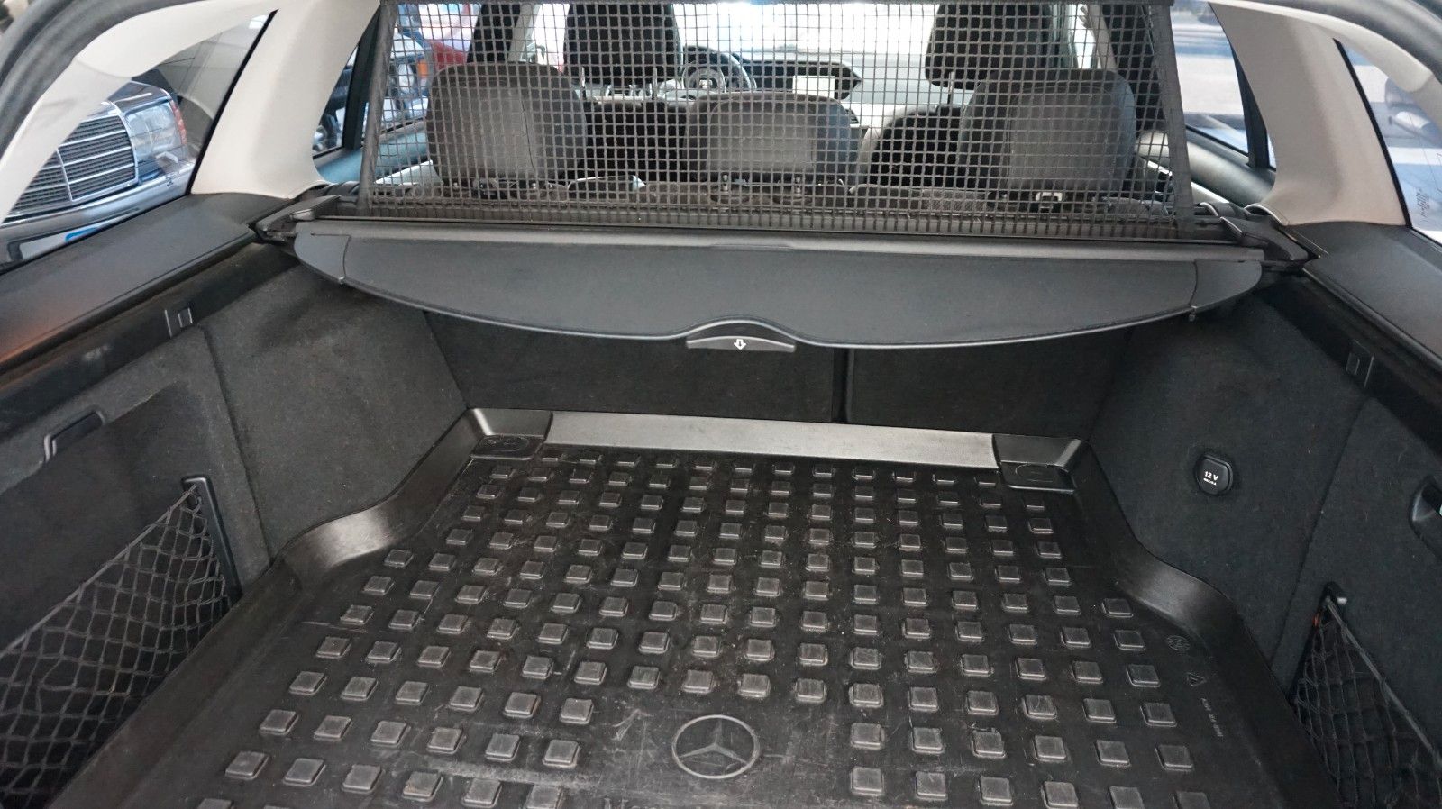 Fahrzeugabbildung Mercedes-Benz C 250 T Scheckheft Avantgarde