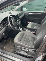 Volkswagen Golf Sportsvan Highline 150 PS Automatic - Volkswagen Golf: Automatic