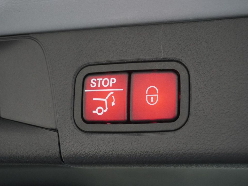 Mercedes-Benz B 250 B e AMG Line Wegklapbare AHK Nightpakket