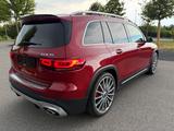 Mercedes-Benz GLB 35 AMG 4M, PANO, BURMESTER, HUD, AHK, STANDH - Mercedes-Benz GLB 35 AMG mit Panoramadach