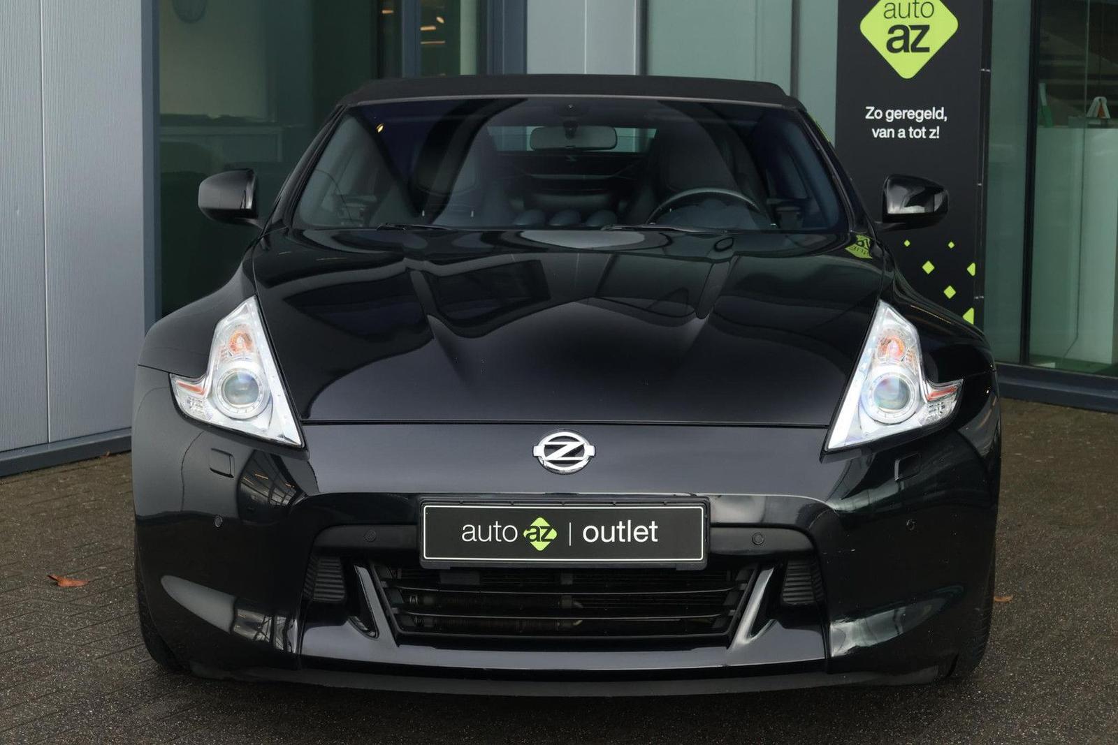 Nissan 370Z Roadster 3.7 V6 Pack | 328 ch | BVA | Capote électrique | Sièges chauffants | Xénon | Bluetooth | Régulateur de vitesse