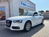 Audi A4 Avant Attraction 1,8l 88kW/ 120PS - Audi A4 mit Benzin-Antrieb: Kombi, 1.8