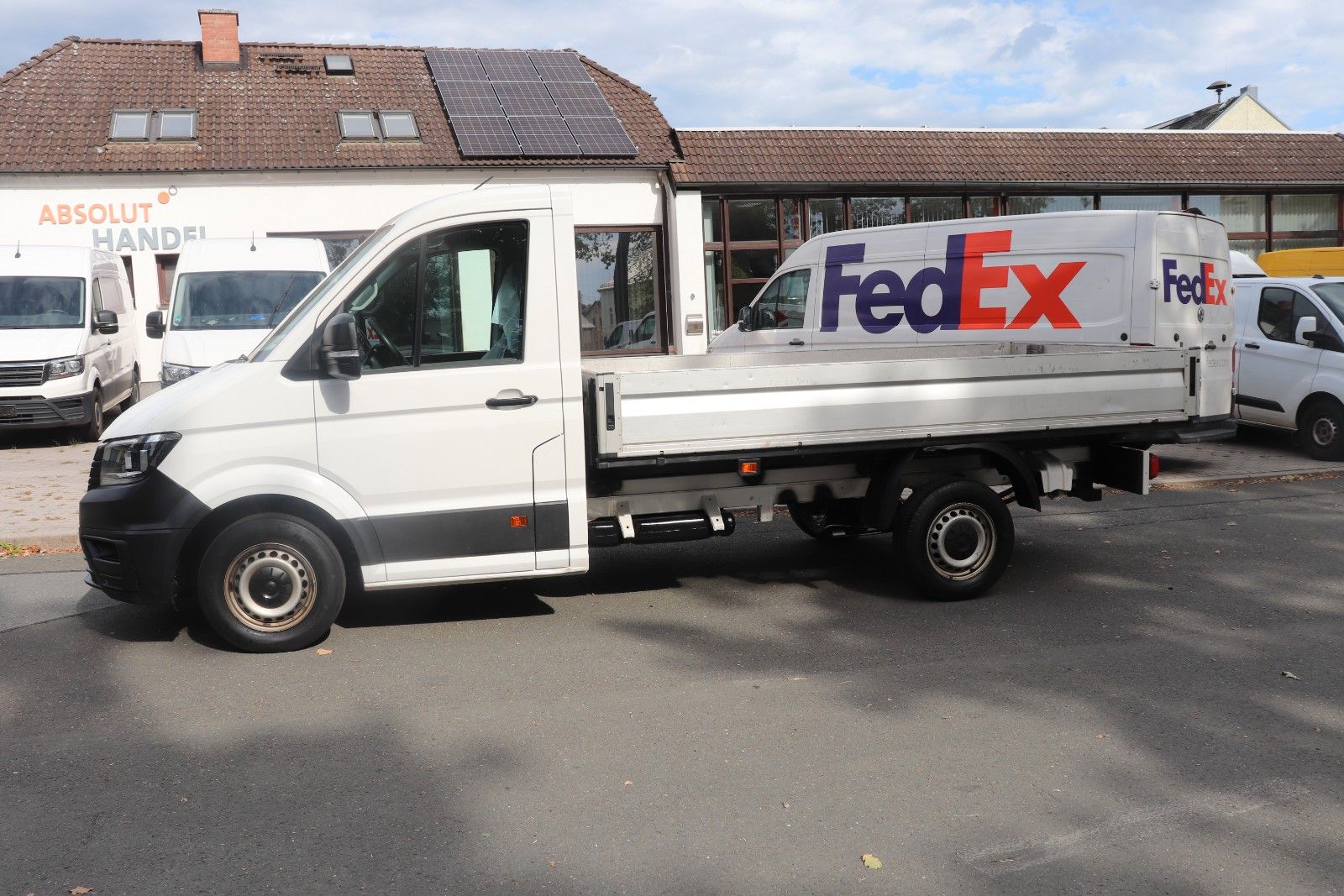 Volkswagen Crafter - 1