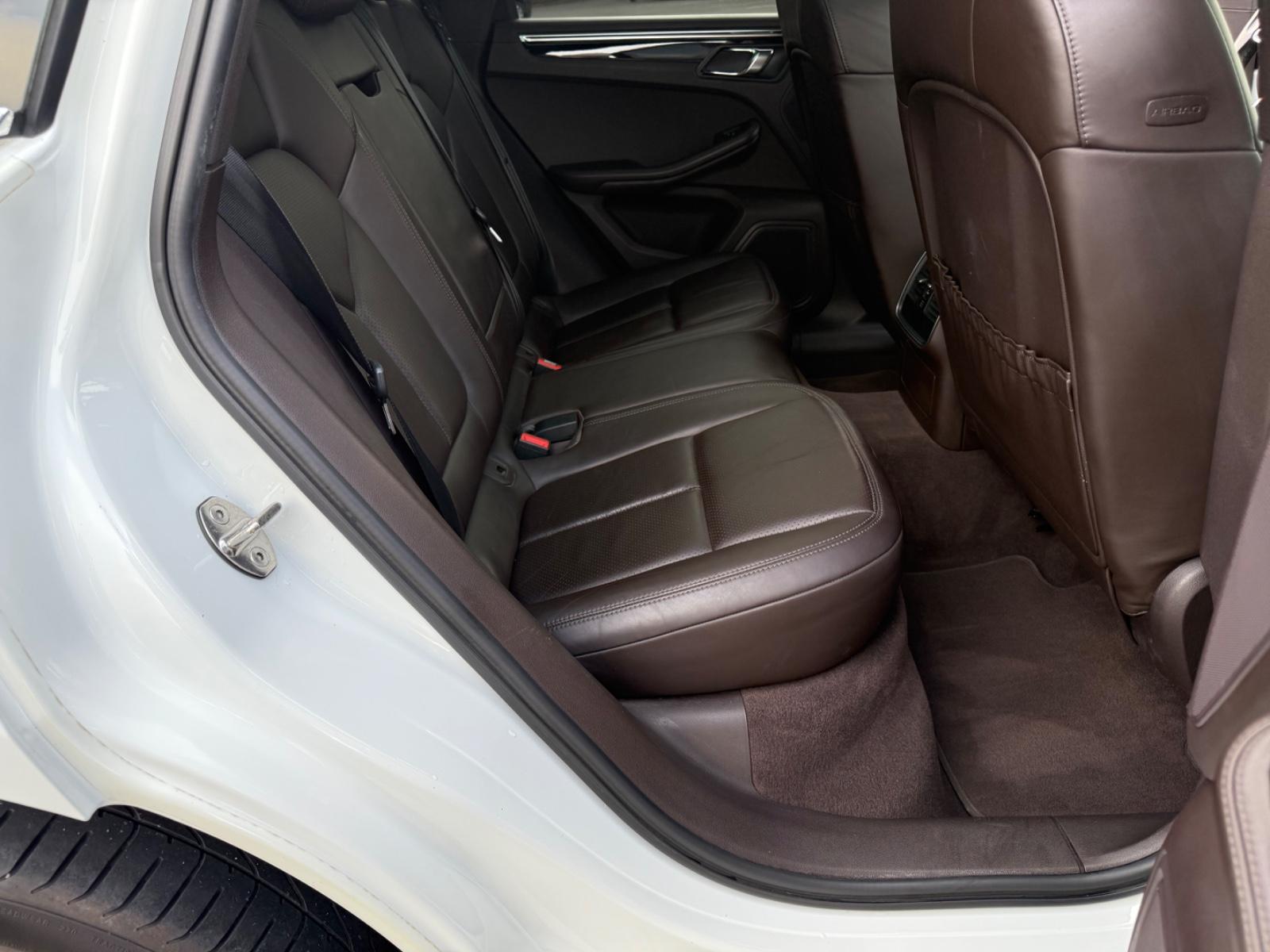 Porsche Macan S 3.0 PANO/AHK/LEDER/ACC/PCM/LM20/2.HD/MEM