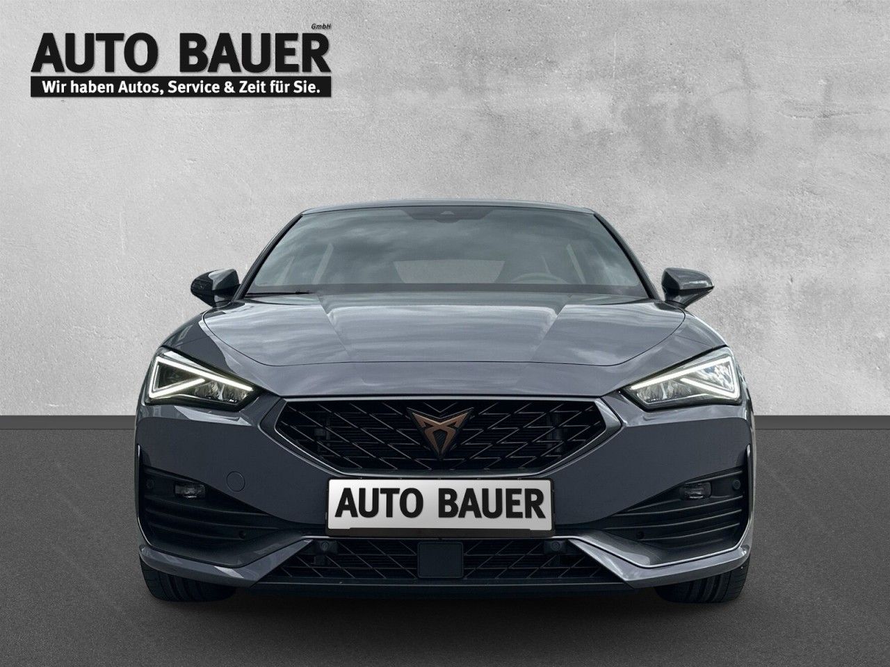 Fahrzeugabbildung CUPRA Leon 2.0 TSI 180 kW (245 PS) 7-Gang-DSG - mit KI generiert/bearbeitet