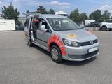 Volkswagen Caddy Startline 8-Sitzer - Volkswagen Caddy: Startline