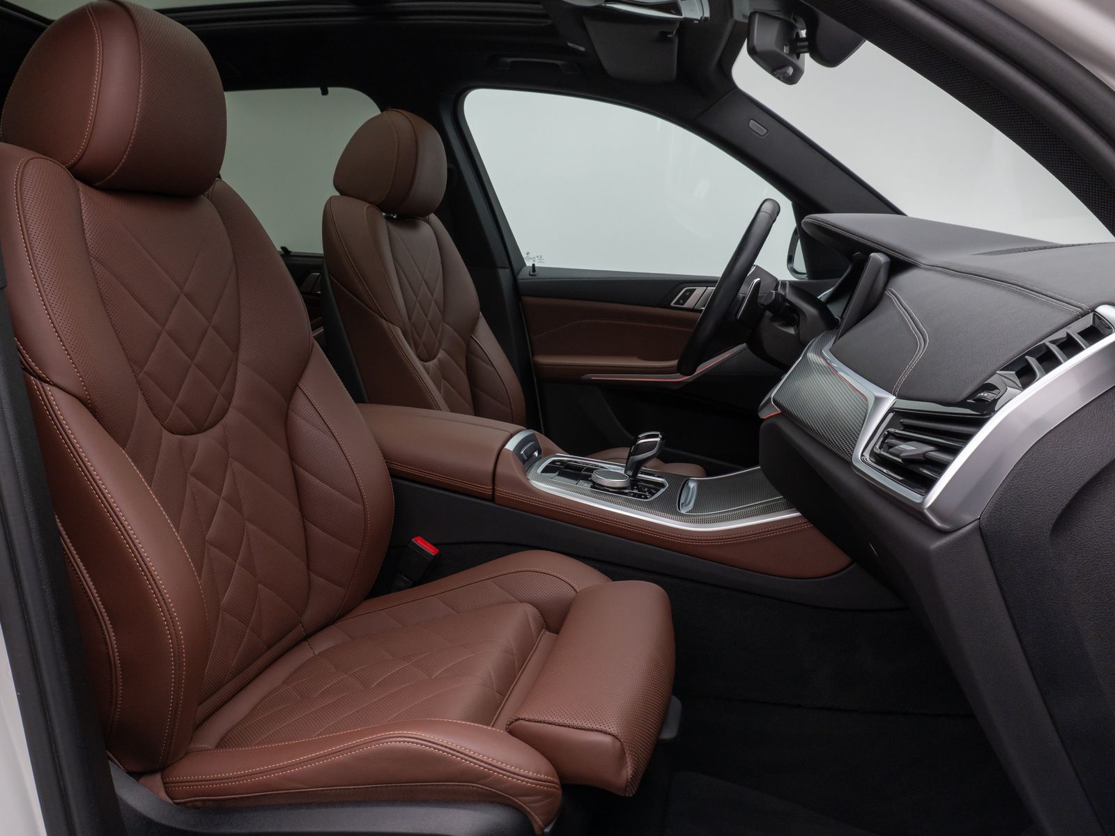 Fahrzeugabbildung BMW X5 xD30d M Sport Panoram Kamera HUD DAB HiFi 21"