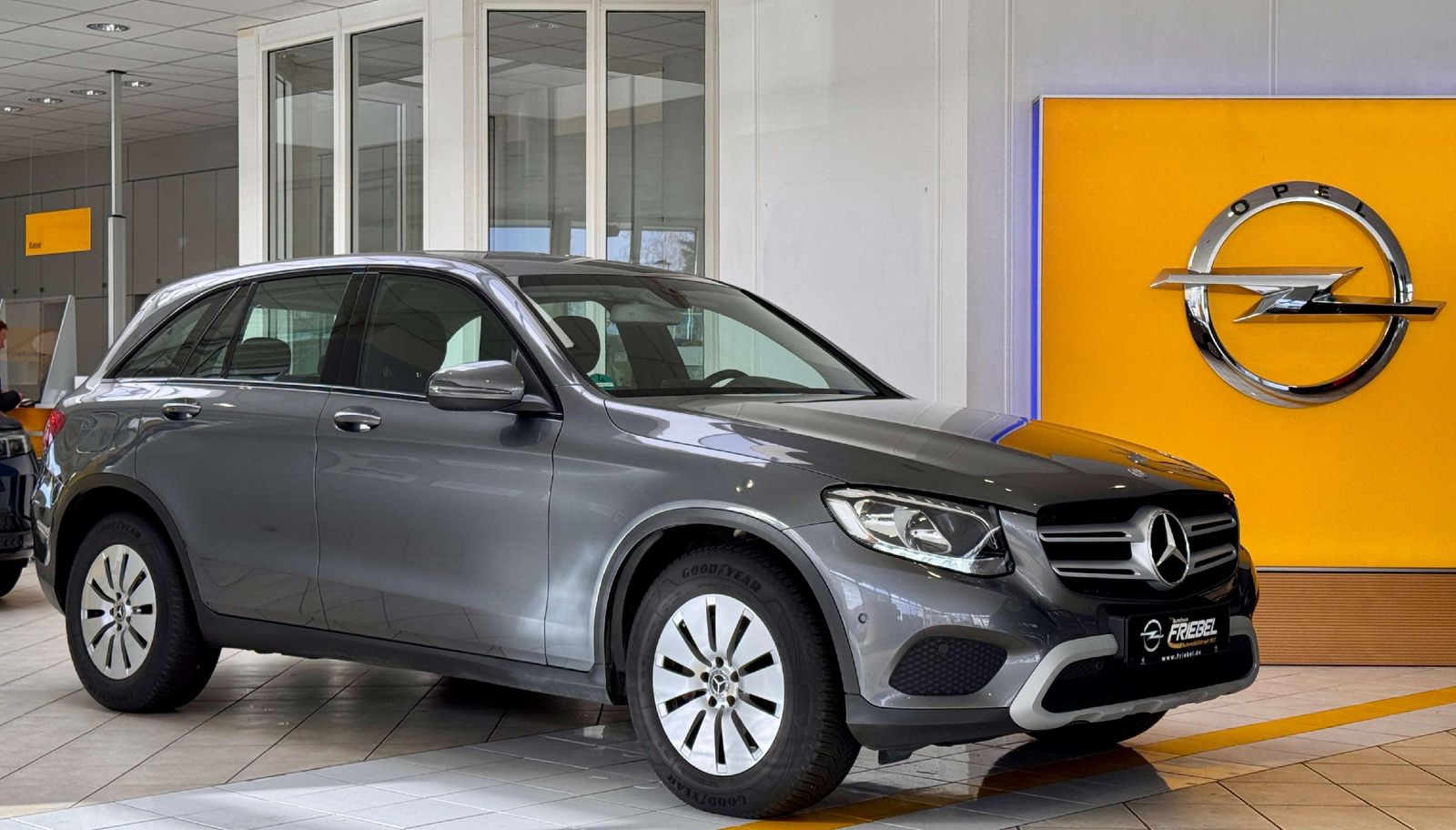 MERCEDES-BENZ GLC 220 GLC 220/AUTOMATK/Allrad/Allwett./AHZV/Na