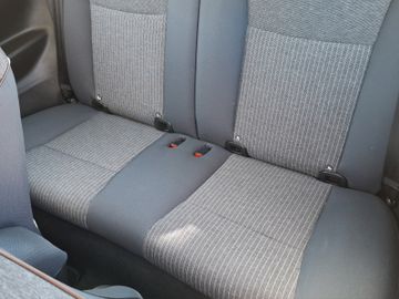 Fiat 500 e Icon KeyLess+Navi+LM+SoundSys+SpurH+AUT