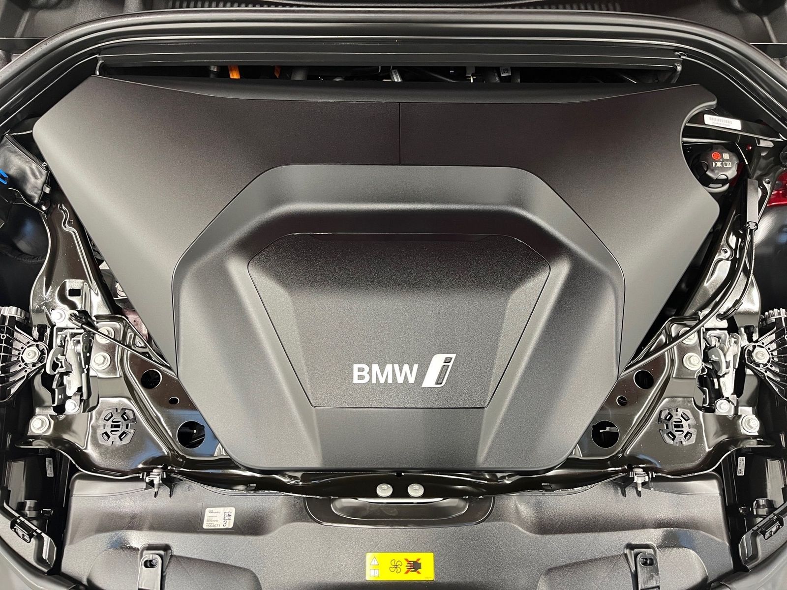 BMW iX2 - Bild 16
