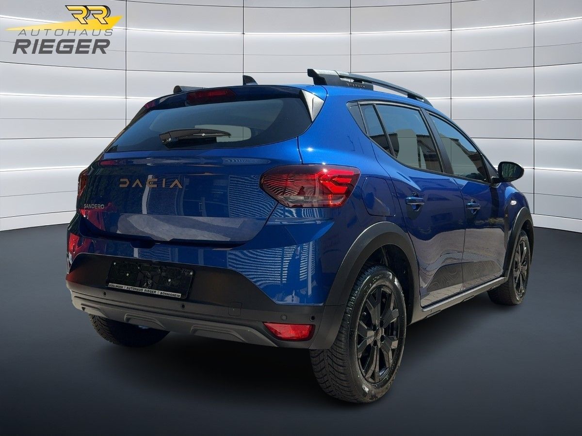 Fahrzeugabbildung Dacia Sandero III Stepway Extreme TCe 90 CVT