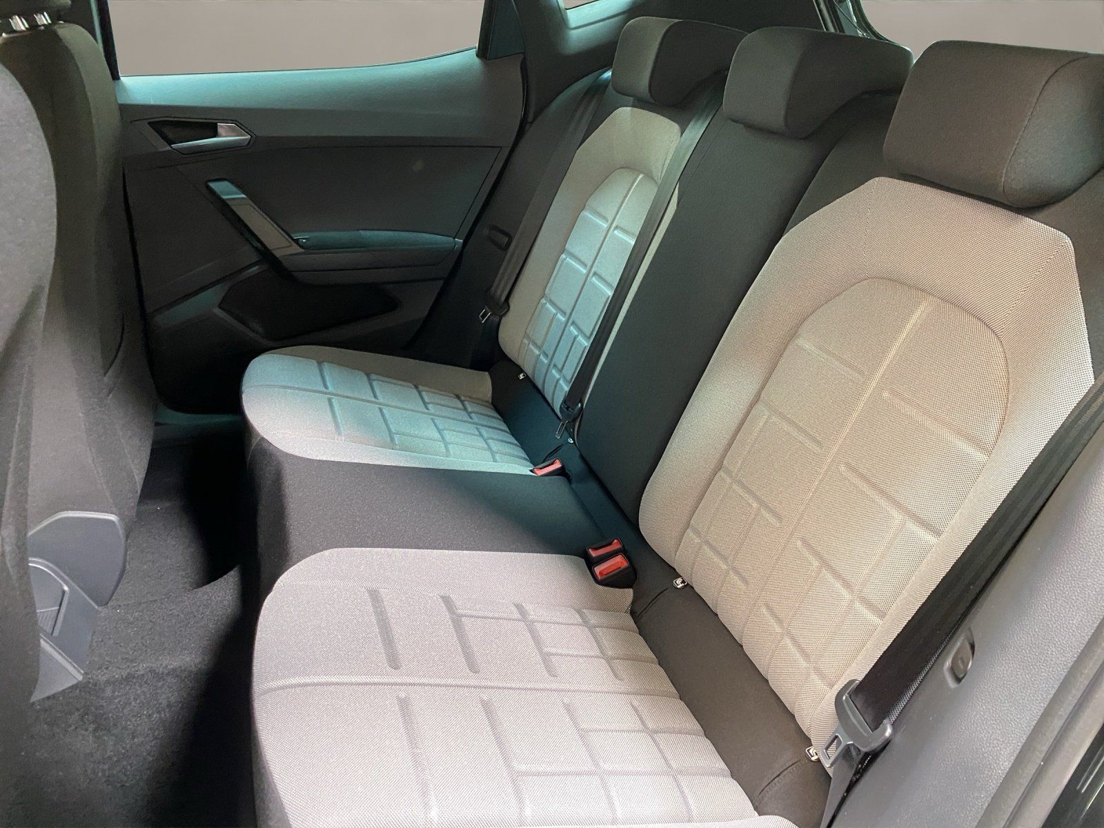 Seat Arona - Bild 15