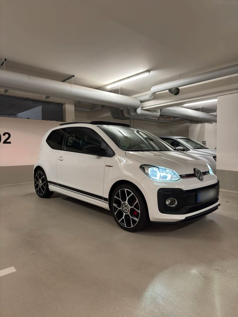 VW VW UP! GTI Panoramadach 84000 km