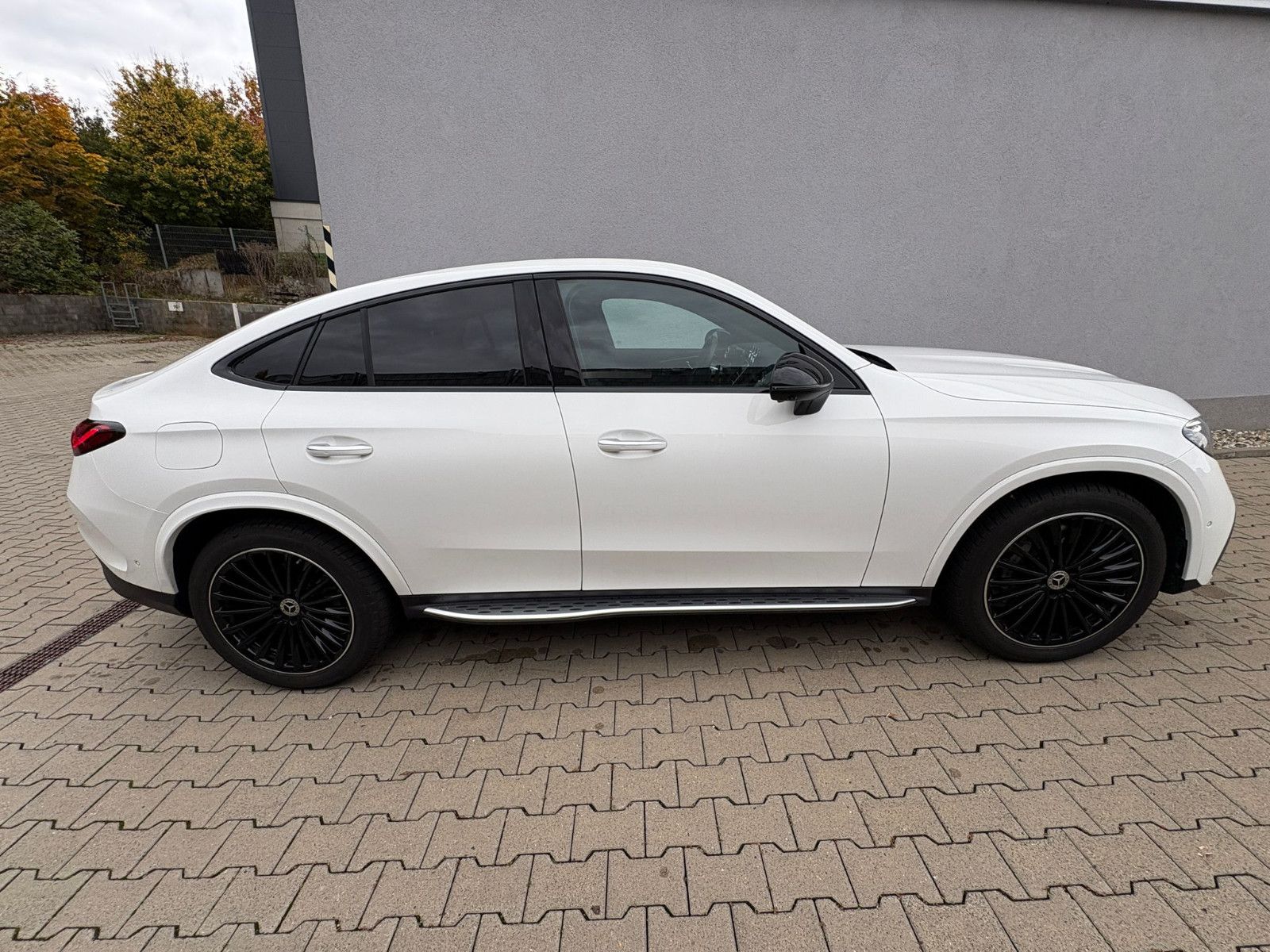 Mercedes-Benz GLC 220 d 4M Coupé  AMG Line/Panorama/Digital Li imagem 3