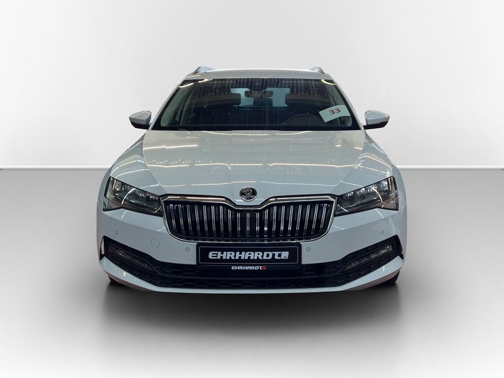 Skoda Superb - Bild 2