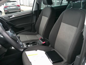 Volkswagen Golf VII Variant Trendline BMT