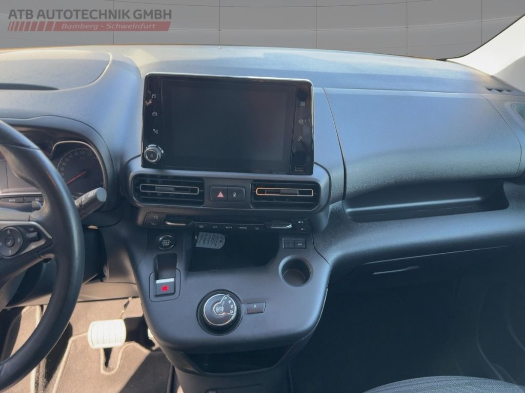 Fahrzeugabbildung Opel Combo Life Ultimate AUTOMATIK  SITZHEIZUNG  RÜCK