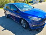 Ford Focus 2,0TDCi 110kW DPF ST-Line Turnier ST-Line - Ford Focus: Tdci Dpf